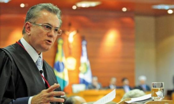 O desembargador Orlando Perri.