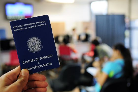 Carteira de trabalho.jpg