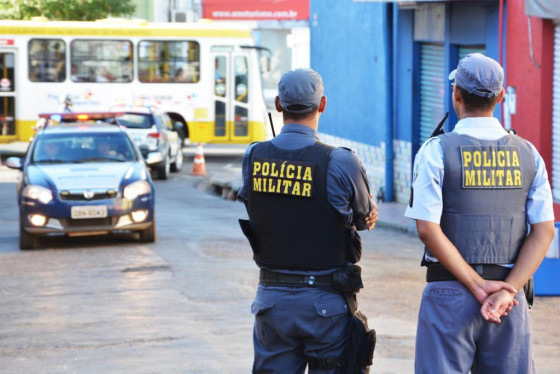 POLÍCIA NO CENTRO DE CUIABÁ