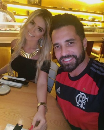 Latino e Advogada