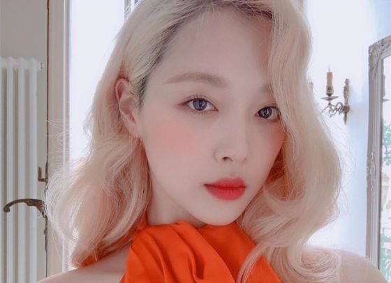 sulli.jpg