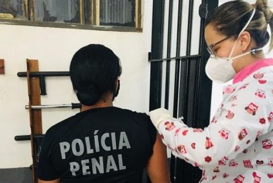 VACINAÇÃO