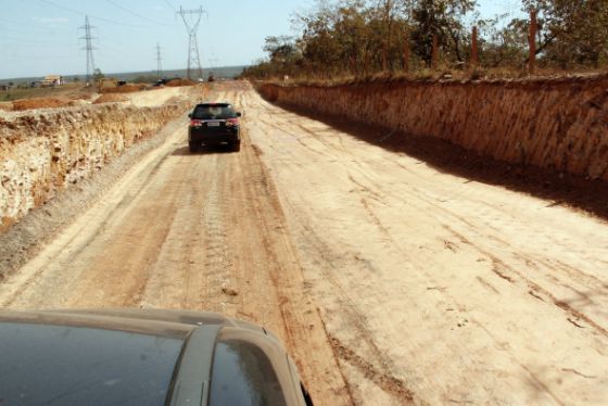 Obra contorno leste