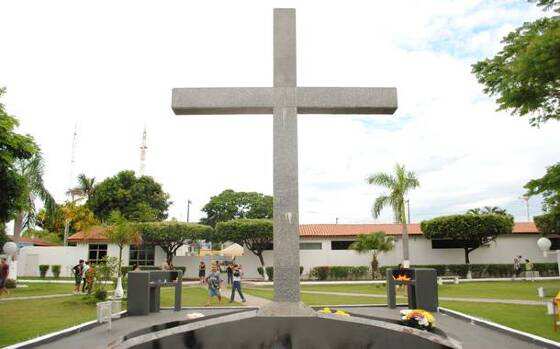 cemitério-Vila-Aurora