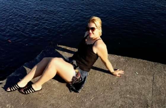  Eliene Marques.