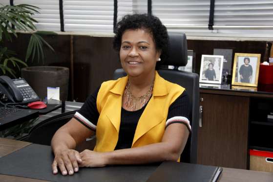 Ozenira Félix