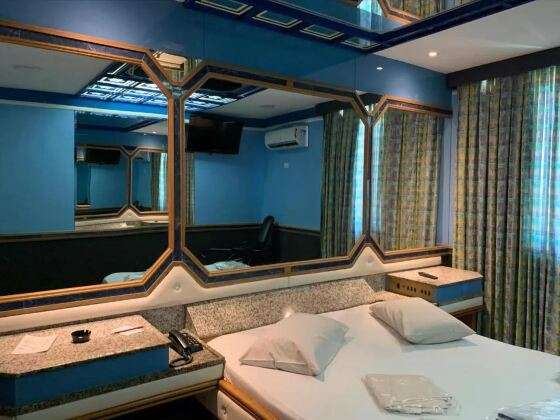 Motel