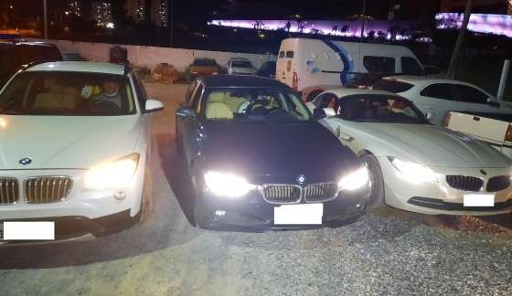 Com três BMW, imóveis e barra de ouro, jovem que aplicava golpes na internet é preso na Capital