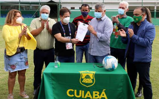Dutrinha Copa América.jpg