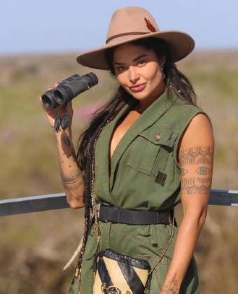 Aline Riscado no Pantanal