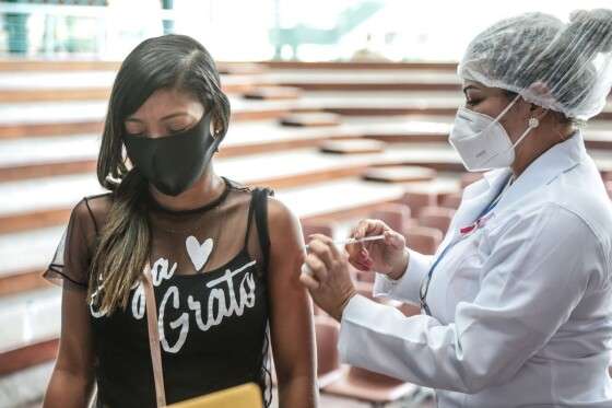 vacinação de jovens 