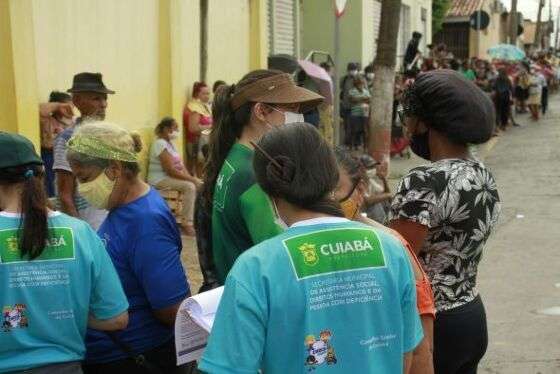 ação prefeitura de cuiabá fila dos ossos 2.jpg