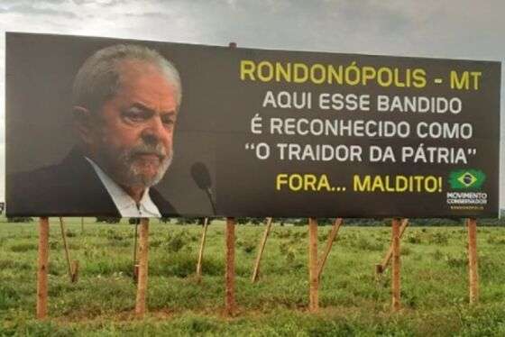 Outdoor contra Lula BR-364