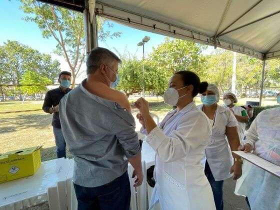 josé roberto stopa vacina.jpg