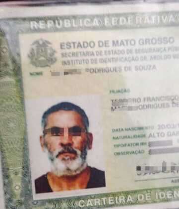 DOCUMENTO FALSO