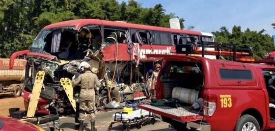 acidente ônibus br-163.jpeg