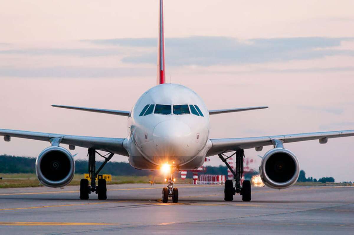AVIÃO.jpg