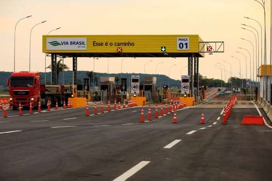 Praça de pedágio da Via Brasil na MT-320.