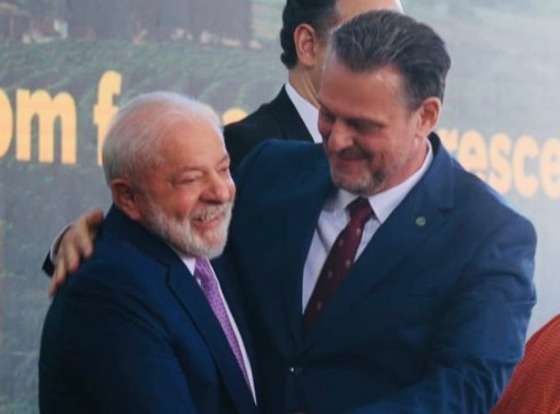 lula e favaro