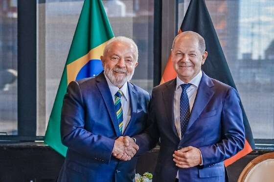 O presidente Lula e o chanceler alemão Olaf Scholz.