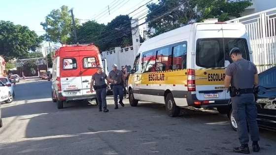 A criança foi esquecida dentro da van escolar na Mooca, na zona leste de São Paulo.