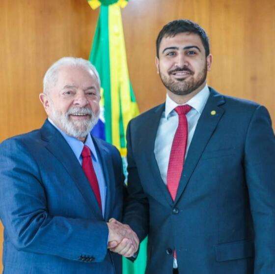 LULA E EMANUELZINHO