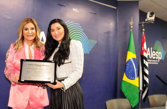 Acilene Clini foi homenageada em evento que ocorreu na Assembleia Legislativa de São Paulo.