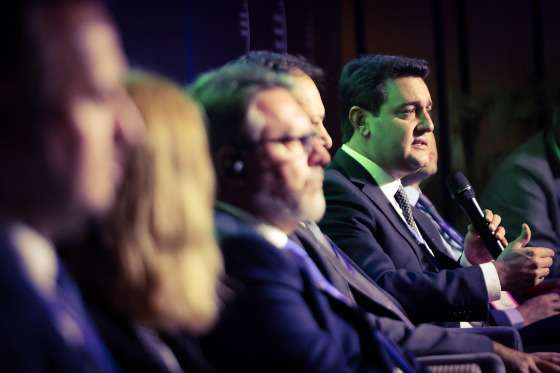 O governo Ratinho Junior durante participação no Congresso Econômico Europeu em Katowice, na Polônia.