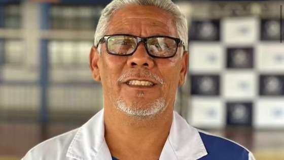 O professor Celso Gomes, vítima do crime.
