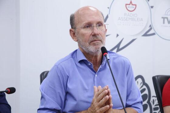 CARLOS AVALLONE 