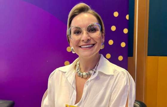 A advogada e Xênia Guerra.