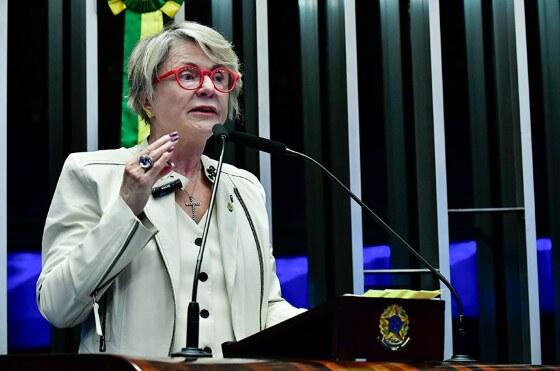 MARGARETH BUZETTI 