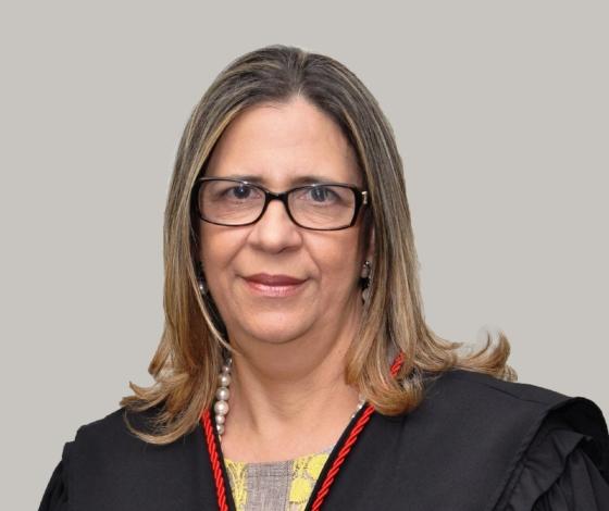 desembargadora Maria Aparecida Ribeiro