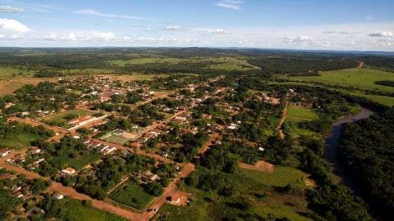 Vista aérea da cidade de Araguainha, no sul de MT.