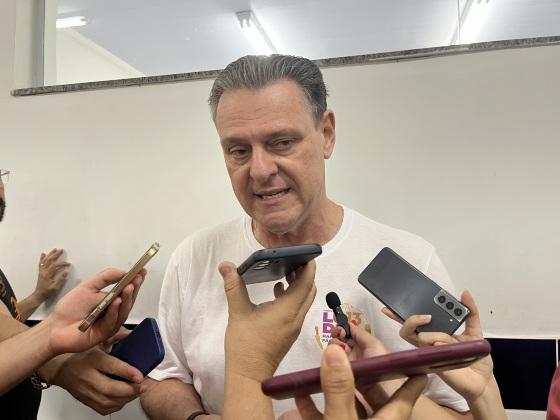 Carlos Fávaro 