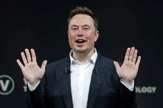 O bilionário Elon Musk.