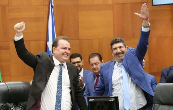 max russi e dr joao assembleia