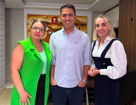 Paula Calil anuncia jornalista Luiz Gonzaga Neto à comunicação da Câmara