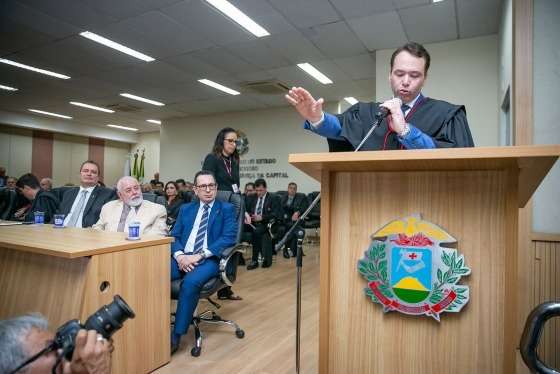 Rodrigo Fonseca é empossado novo procurador-geral e destaca atuação resolutiva com uso da tecnologia