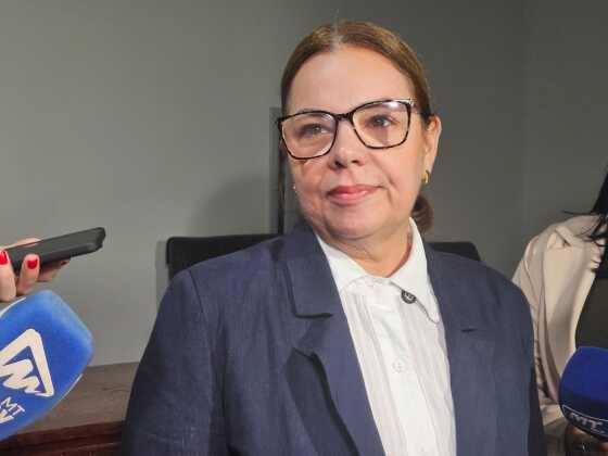 PAULA CALIL 