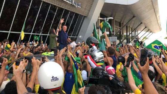 BOLSONARO CUIABÁ.jpg