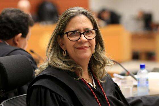 A desembargadora aposentada Maria Aparecida Ribeiro.