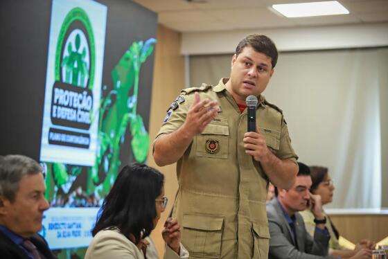 O coronel-bombeiro Flávio Glêdson Vieira Bezerra.