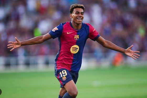lamine yamal barcelona futebol