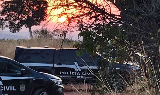 viaturas em matagal assassinato policia civil dhpp