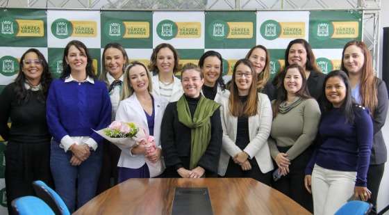 carol melo toma posse em vg